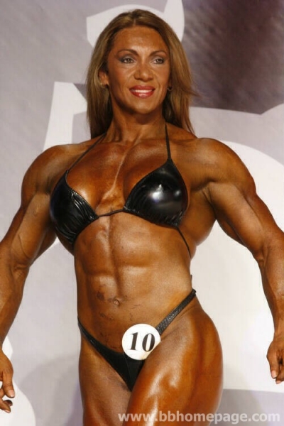 Yaxeni Oriquen Garcia al Ms Olympia 2006