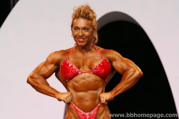 Yaxeni Oriquen Garcia al Ms Olympia 2006