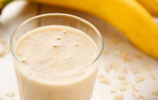 Le proteine in polvere : shake alla banana con proteine in polvere