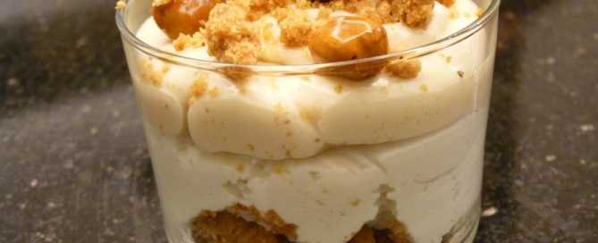 Mousse proteica di albumi con marmellata