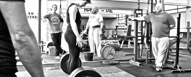 L’uso delle power lifts fuori dal powerlifting: le basi